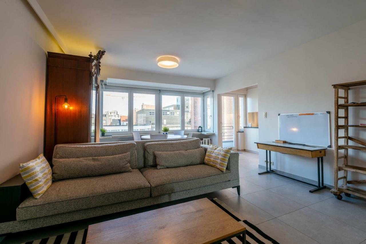 Modern Apartment With Free Parking Остенде Экстерьер фото