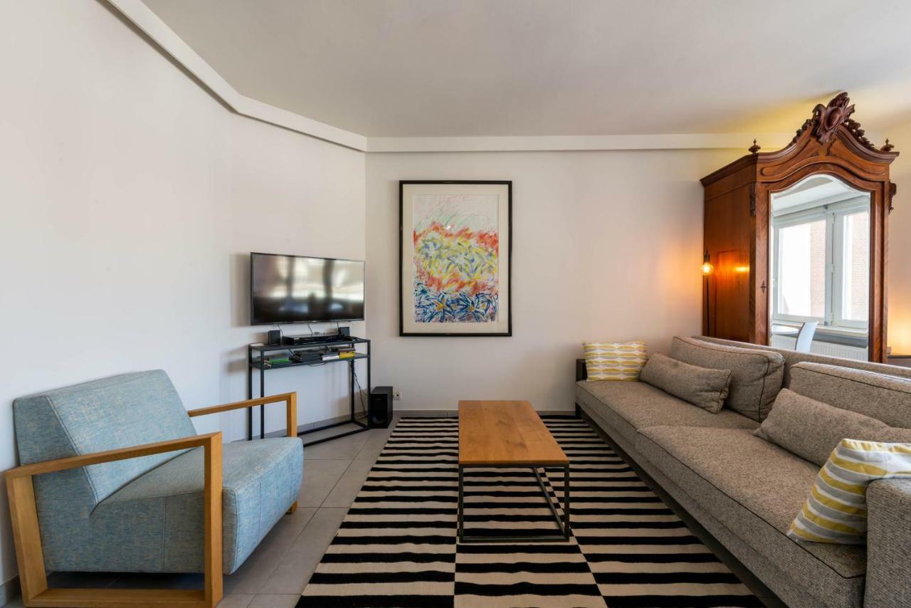 Modern Apartment With Free Parking Остенде Экстерьер фото